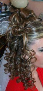 254305_136836916391617_4569164_n