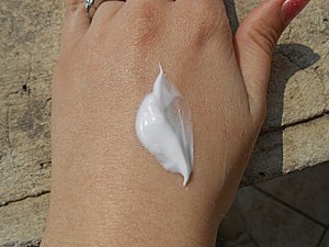 elenitől kapottajándékok