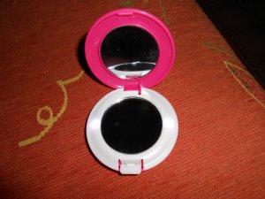 leopárd mintás kompakt tükör oriflame (3)