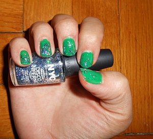 catrice lakk és pluto sailor (11)