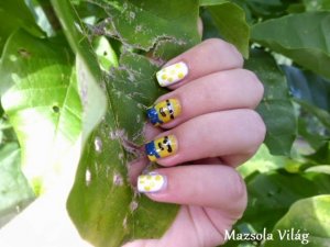 mazsola manikűr